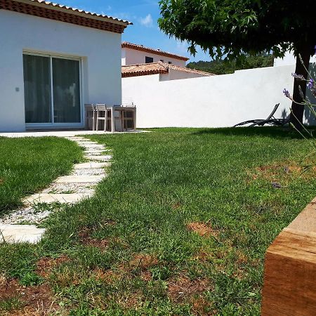 Vacances En Provence Verte Vila Garéoult Exterior foto
