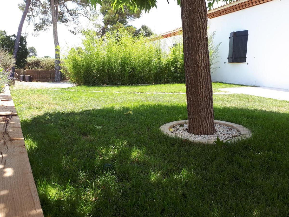 Vacances En Provence Verte Vila Garéoult Exterior foto